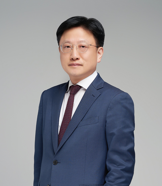 김동욱